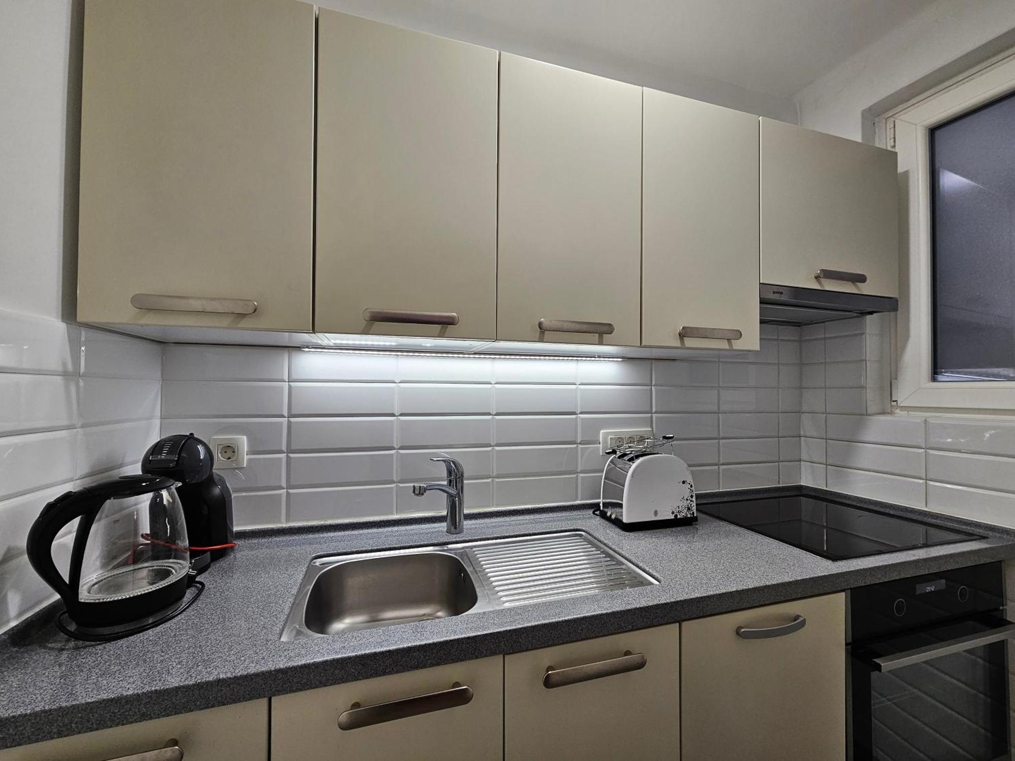 Charming Apartment Laura Tour As Ljubljana By Town Hall Exterior photo